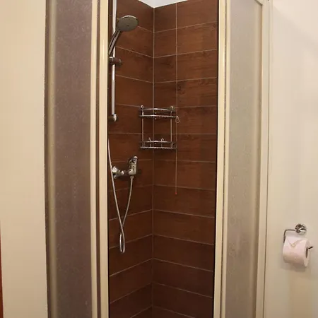 Zia Anna Vr Apartman